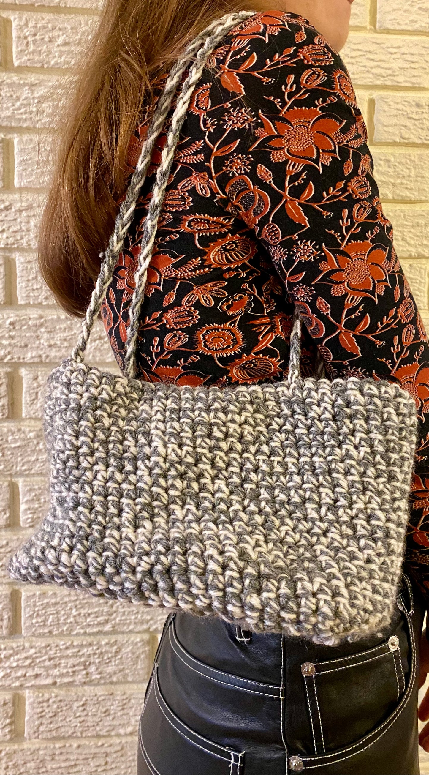 CUSTOM bucket bag of